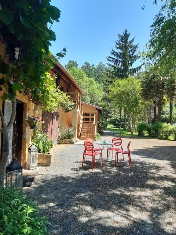 Gite Au Moulin Du Comte Bourrouillan Extérieur photo