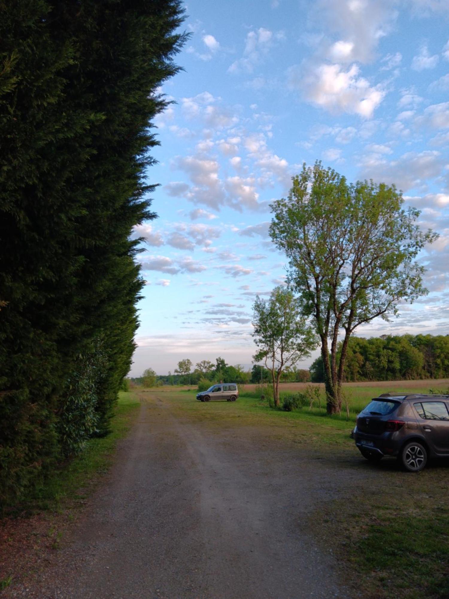 Gite Au Moulin Du Comte Bourrouillan Extérieur photo